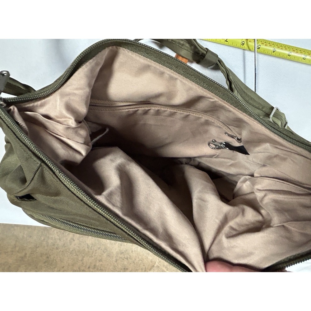 Travelon Anti-Theft Bag, Olive Green, Tan Interior, Great Condition - Picture 8 of 11